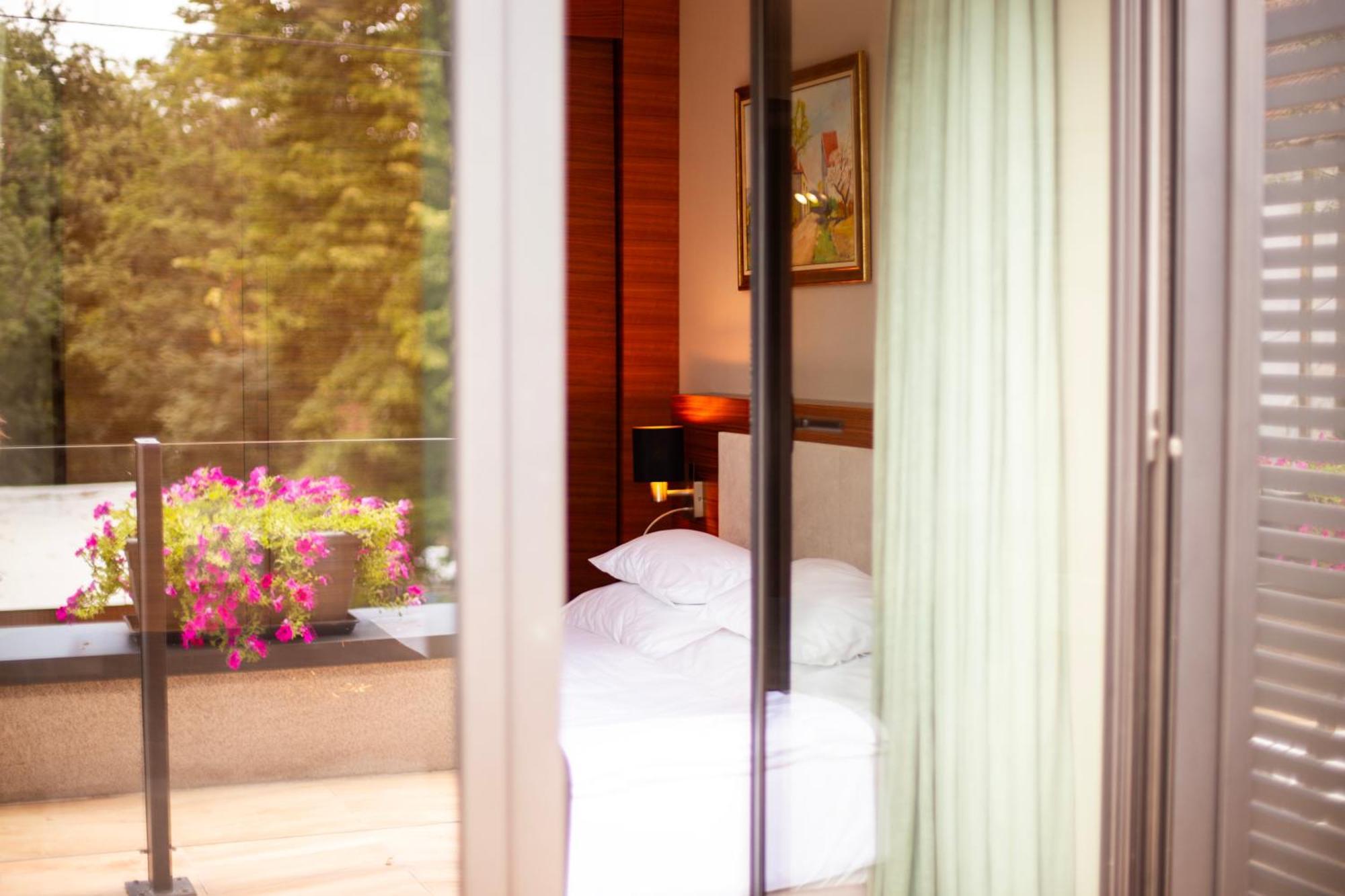 Hotel Tonanti Vrnjačka Banja Extérieur photo