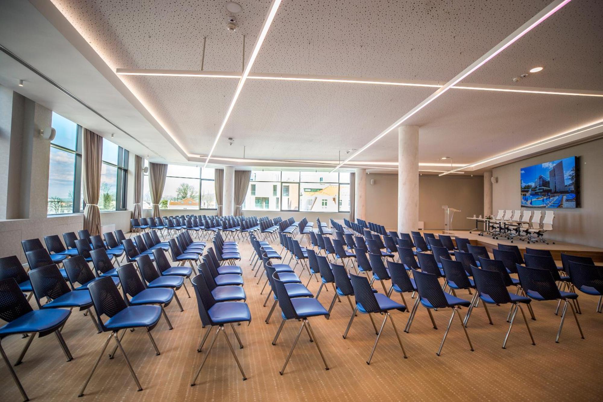 Hotel Tonanti Vrnjačka Banja Extérieur photo