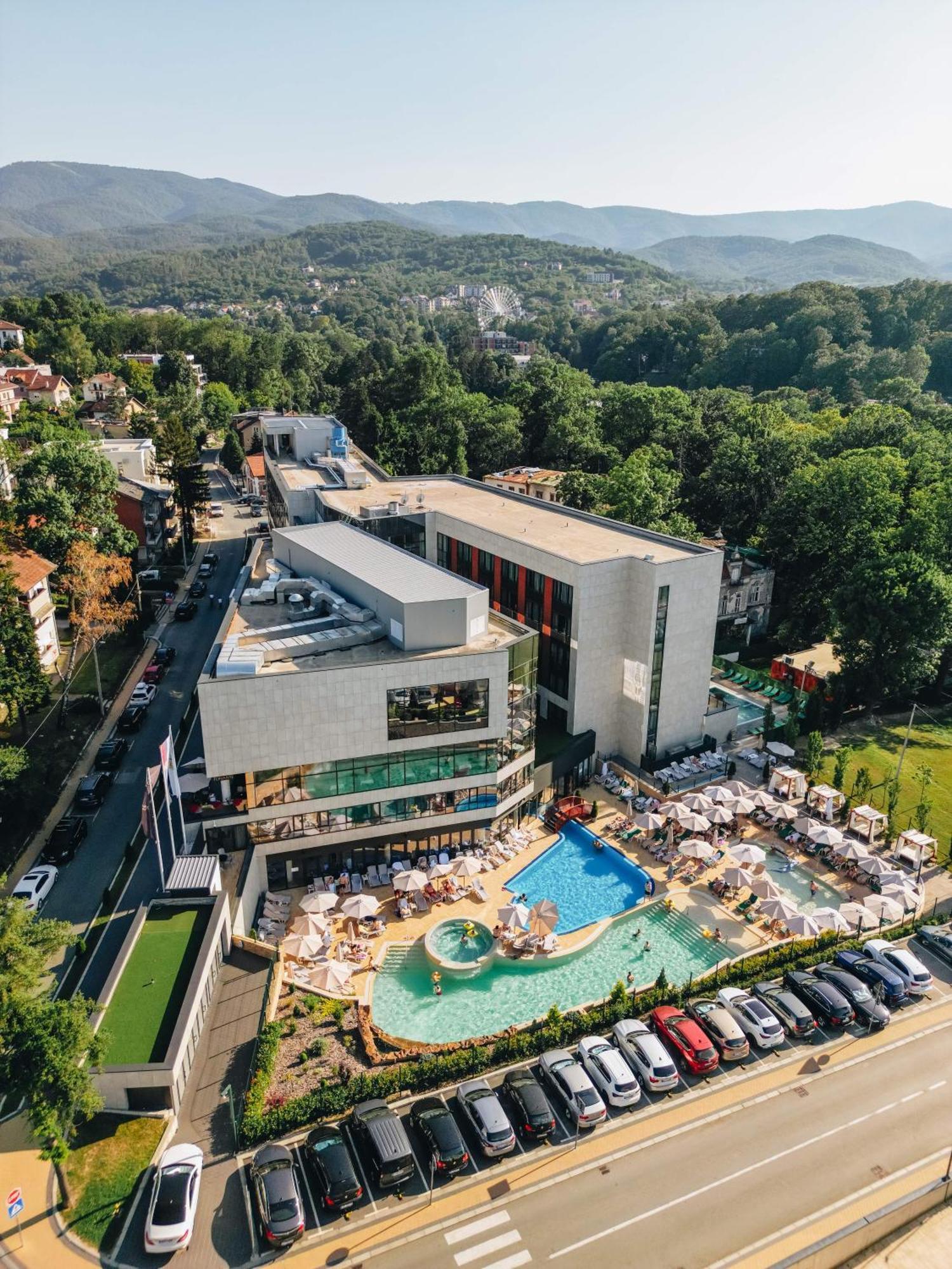 Hotel Tonanti Vrnjačka Banja Extérieur photo
