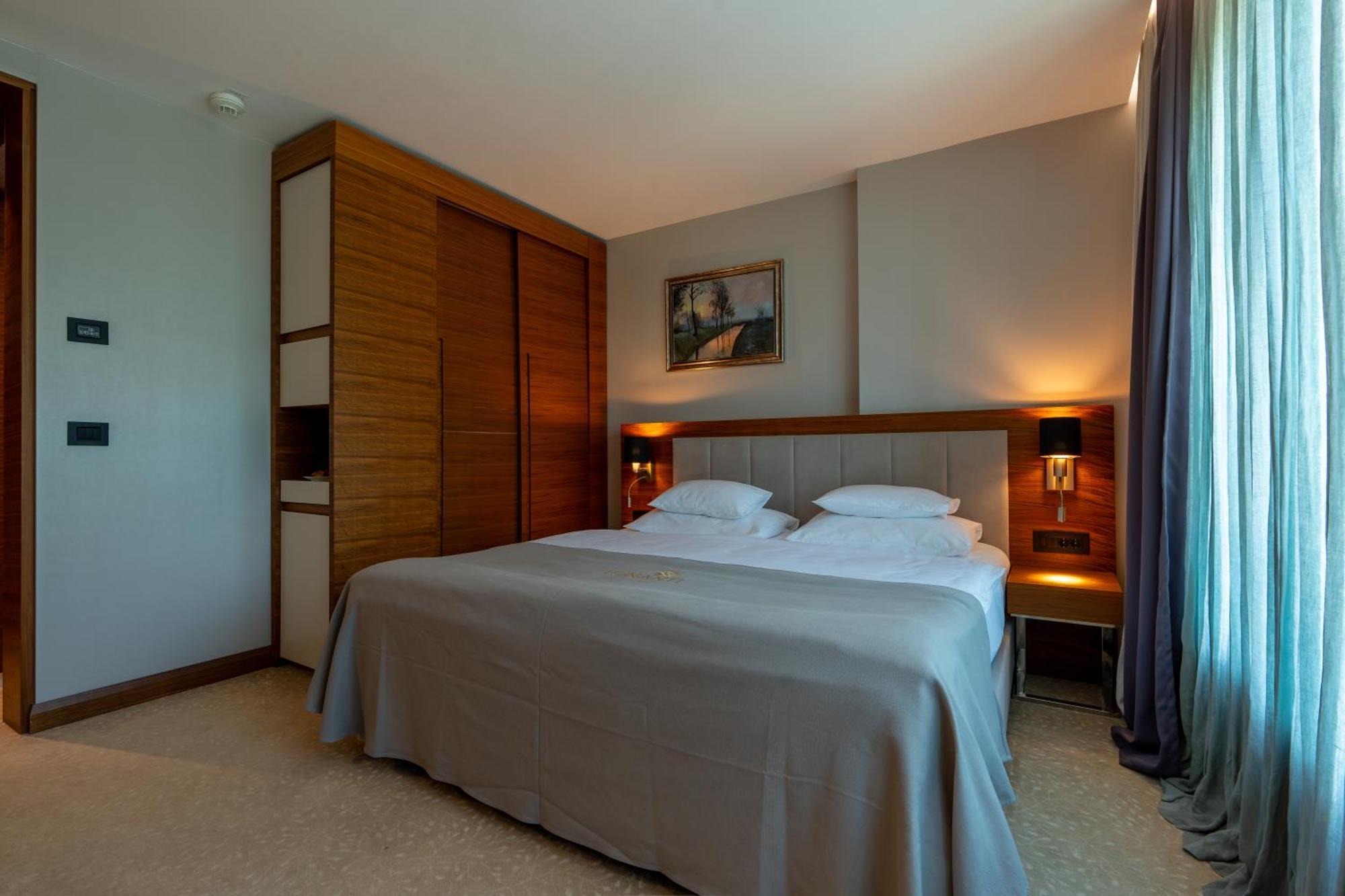 Hotel Tonanti Vrnjačka Banja Extérieur photo